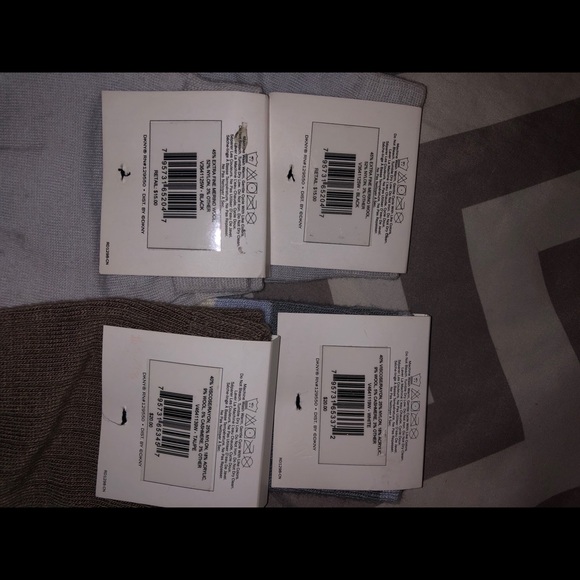 dkny Socks - Picture 3 of 3